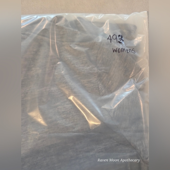 Casual Gray Open-Front Sweater - Picture 9 of 9